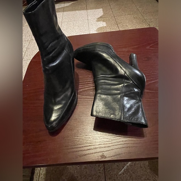 Beautiful black leather Enzo Angiolini boots , 36.5 M. - Picture 4 of 10